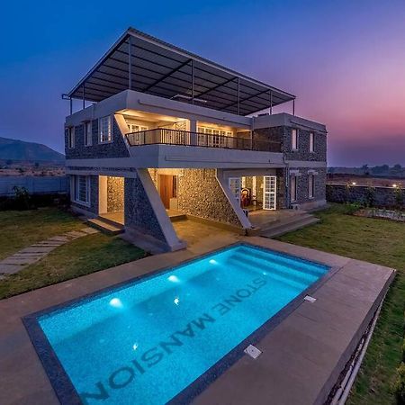 Stone Mansion By Phoenix Stays איגטפורי מראה חיצוני תמונה