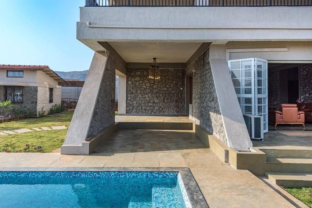 Stone Mansion By Phoenix Stays איגטפורי מראה חיצוני תמונה