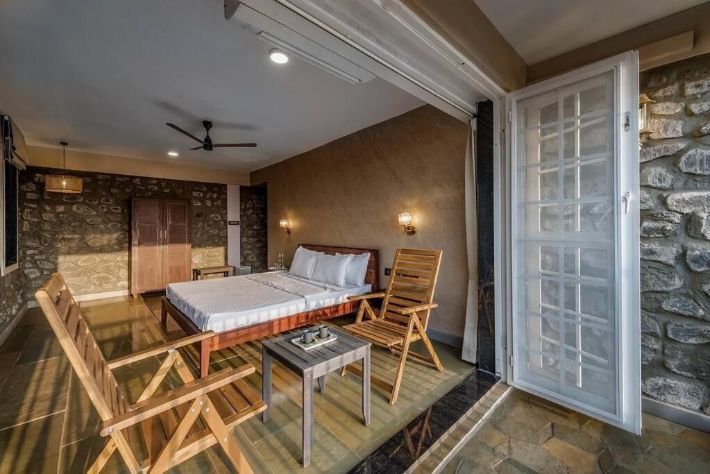 Stone Mansion By Phoenix Stays איגטפורי מראה חיצוני תמונה