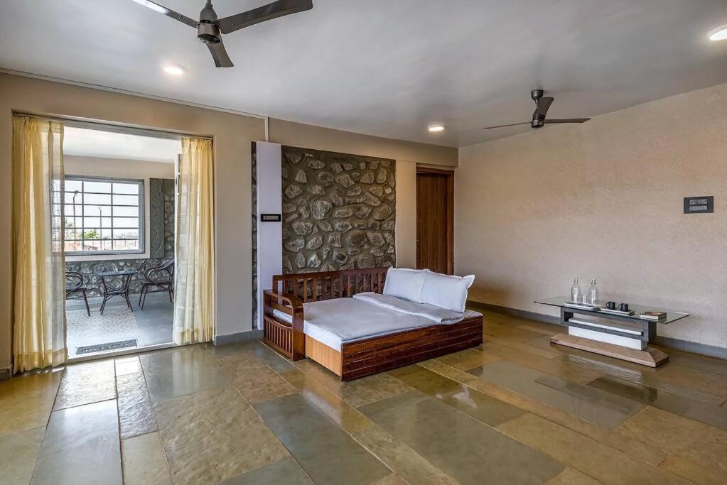 Stone Mansion By Phoenix Stays איגטפורי מראה חיצוני תמונה