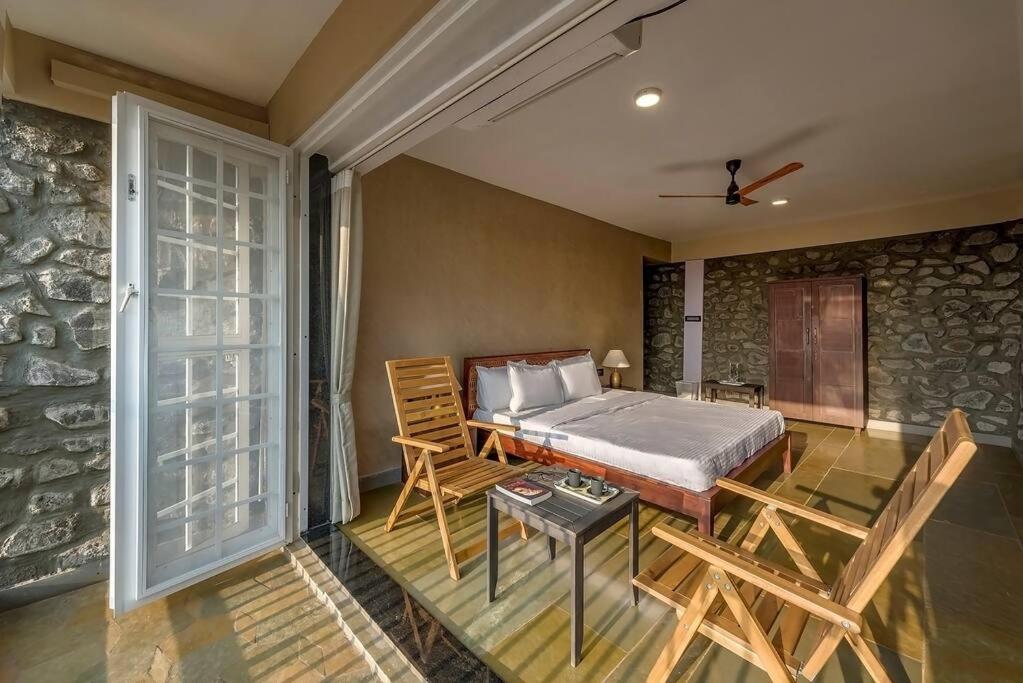 Stone Mansion By Phoenix Stays איגטפורי מראה חיצוני תמונה