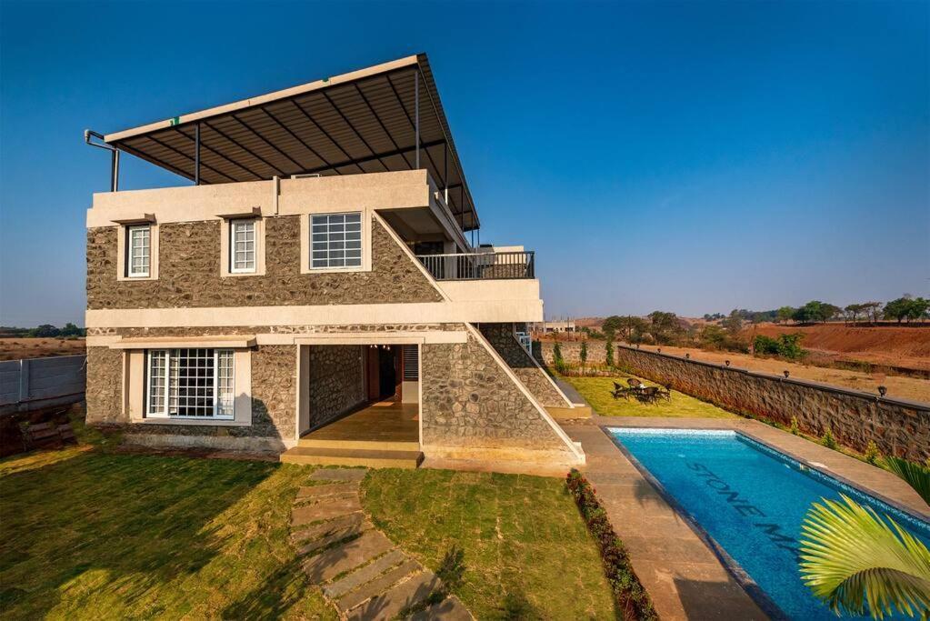 Stone Mansion By Phoenix Stays איגטפורי מראה חיצוני תמונה