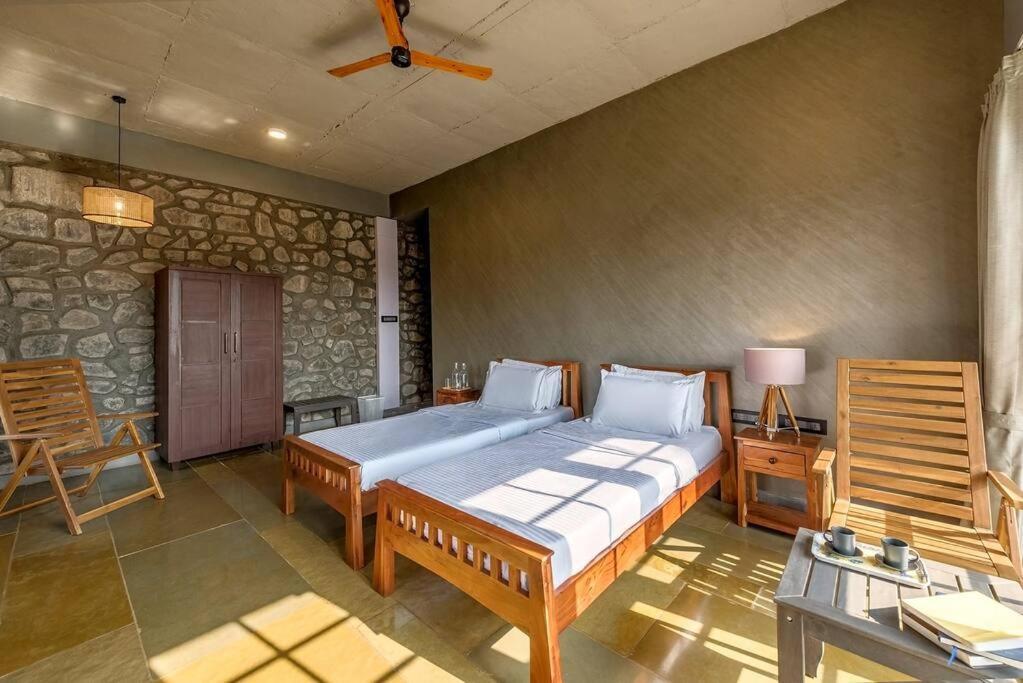 Stone Mansion By Phoenix Stays איגטפורי מראה חיצוני תמונה