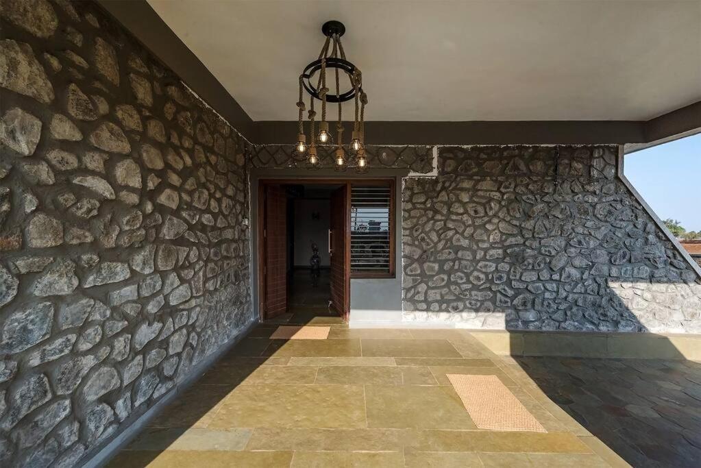 Stone Mansion By Phoenix Stays איגטפורי מראה חיצוני תמונה