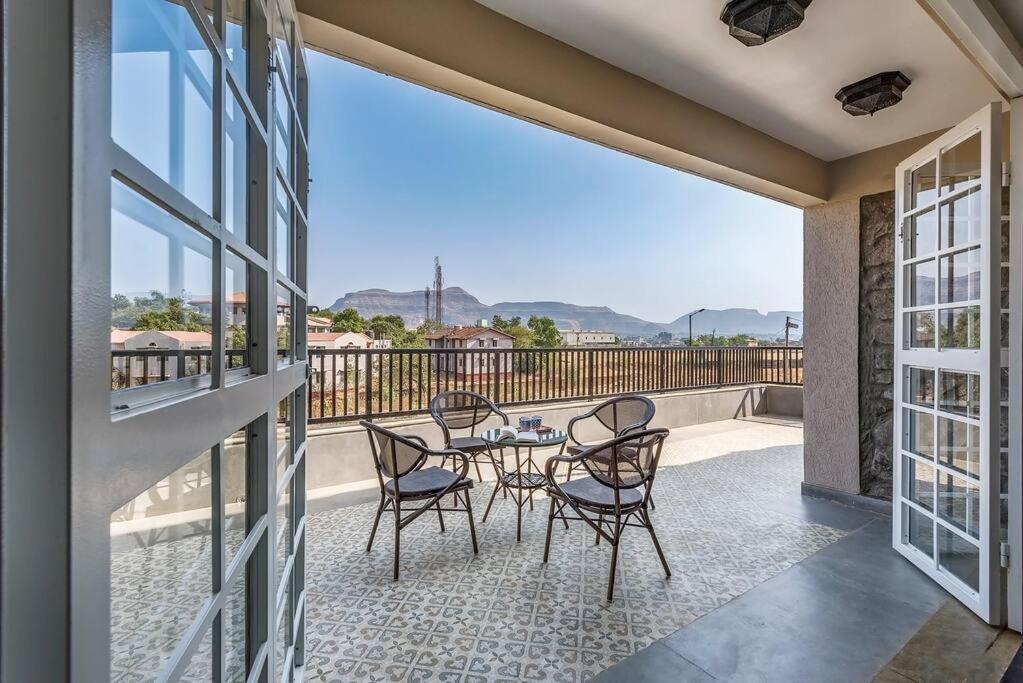 Stone Mansion By Phoenix Stays איגטפורי מראה חיצוני תמונה